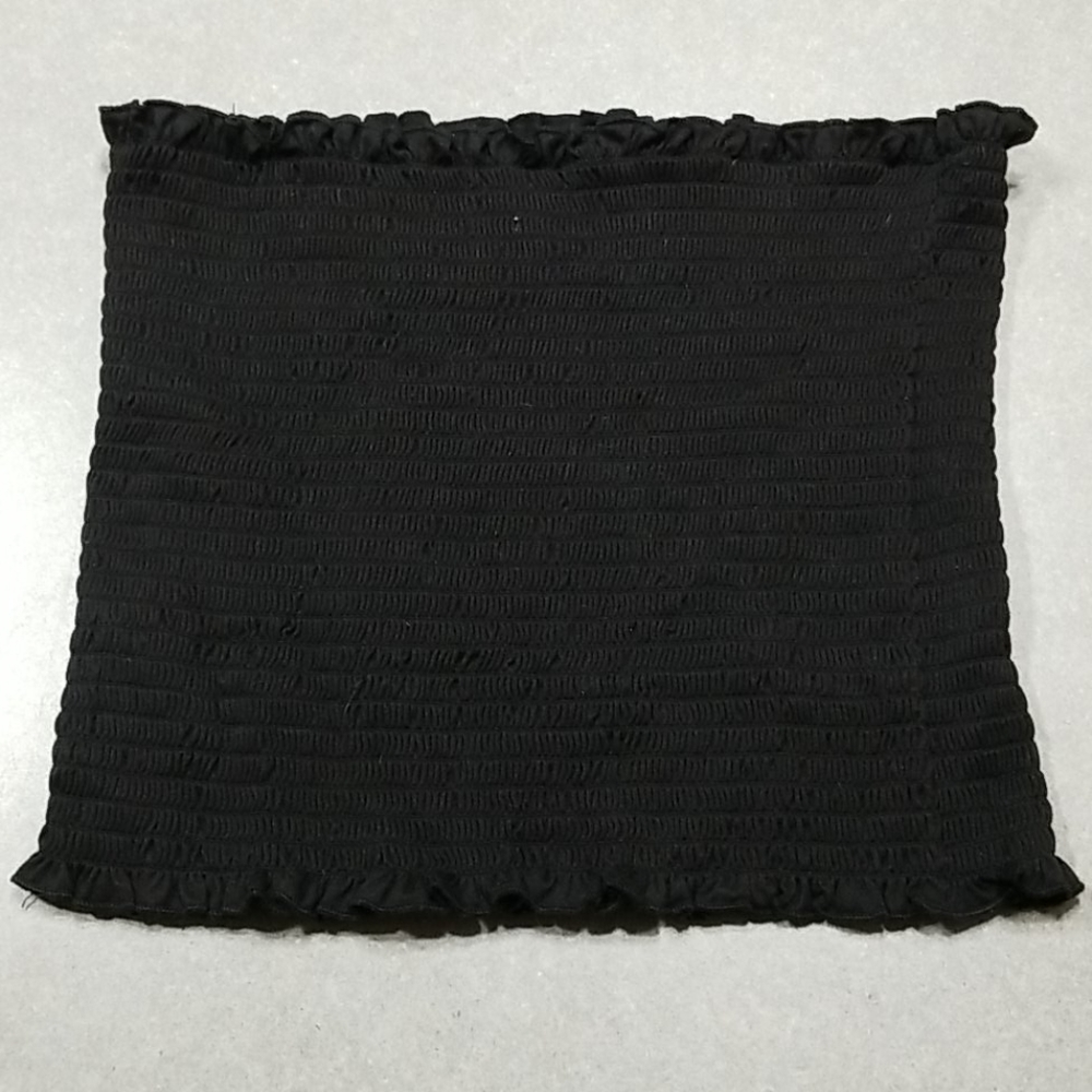 Hot Kiss - Black - Crop Top - Large